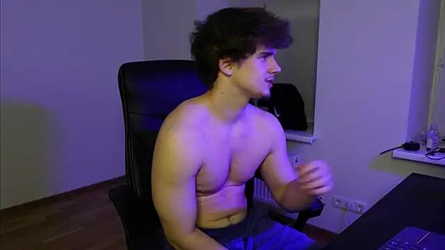 Snapshot of Ricky_Becko chatting on February 14, 2026, 10:43 pm Ricky Becko online show from February 14, 2026, 10:43 pm