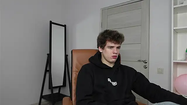 Ricky Becko online show from October 4, 2025, 2:51 pm