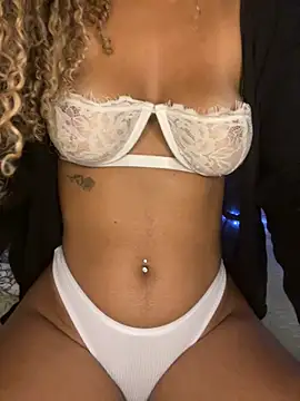 casadinha20 online show from June 7, 2026, 6:35 pm