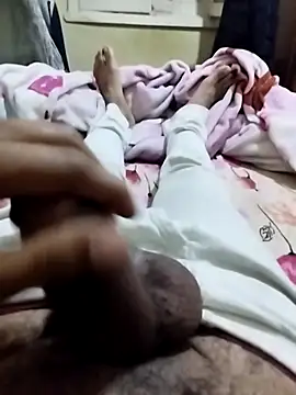 Snapshot of Sambox979 chatting on February 13, 2026, 11:16 pm Sambox979 online show from February 13, 2026, 11:16 pm