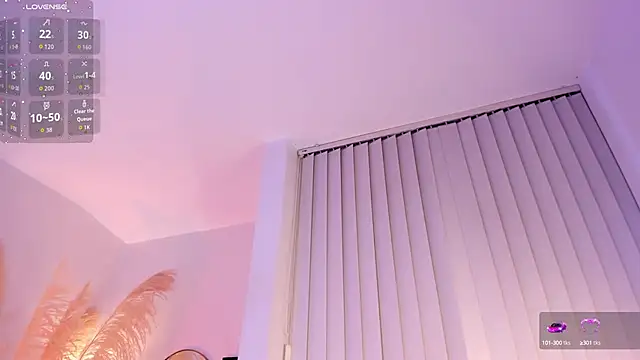 NikaVelvet1 online show from October 27, 2025, 11:38 pm