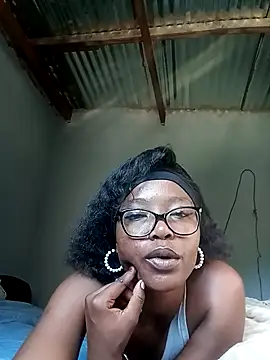 AngelaZamera online show from November 11, 2025, 8:53 am