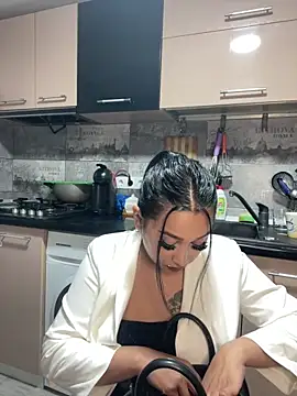 JaneetDeea online show from April 19, 2026, 3:07 am