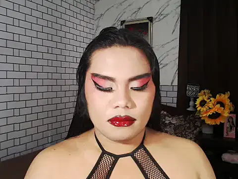 Snapshot of TSbrianaHugeCock chatting on October 4, 2025, 6:20 pm TSbrianaHugeCock online show from October 4, 2025, 6:20 pm