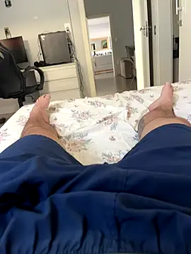 Snapshot of Novinho16cmz chatting on November 10, 2025, 7:41 pm Novinho16cmz online show from November 10, 2025, 7:41 pm