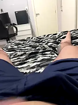 Snapshot of Novinho16cmz chatting on November 14, 2025, 2:59 am Novinho16cmz online show from November 14, 2025, 2:59 am