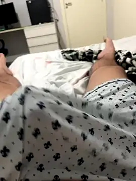 Snapshot of Novinho16cmz chatting on January 6, 2026, 1:53 am Novinho16cmz online show from January 6, 2026, 1:53 am