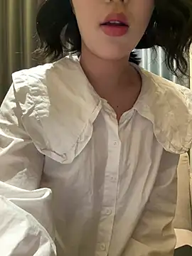 luluya1314 online show from April 6, 2026, 3:02 am