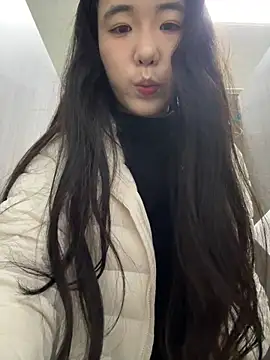 luluya1314 online show from March 17, 2026, 9:34 am