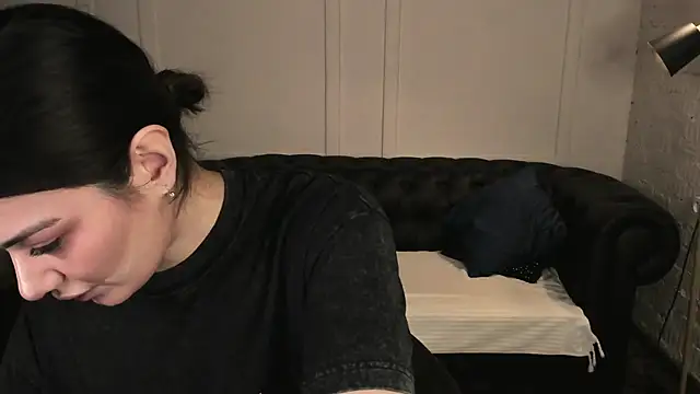 Dark Moni online show from March 6, 2026, 2:50 am