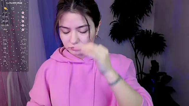 Dark Moni online show from November 9, 2025, 2:48 am