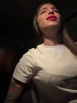 PureEllie online show from October 31, 2025, 3:03 am