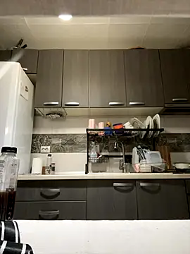 PureEllie online show from October 25, 2025, 2:22 am