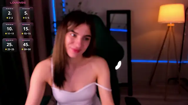 lasly moon online show from May 9, 2026, 11:52 pm