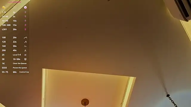 MiaWonderfull online show from June 27, 2026, 3:01 am