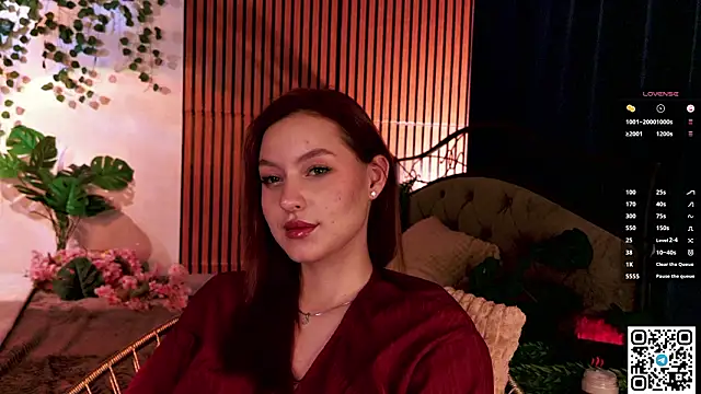 Snapshot of GildedKitten chatting on February 28, 2026, 7:46 pm GildedKitten online show from February 28, 2026, 7:46 pm