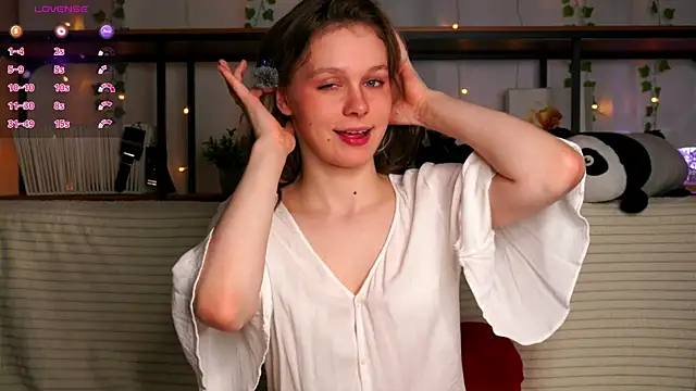 Snapshot of Tender_beauty chatting on June 28, 2026, 3:51 pm Tender beauty online show from June 28, 2026, 3:51 pm