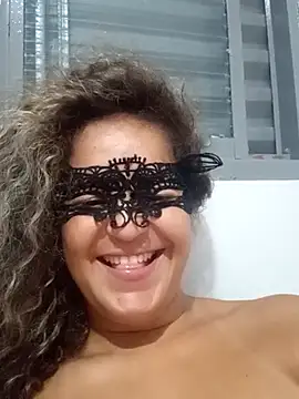 RaphinhaSanches online show from December 2, 2025, 9:33 am