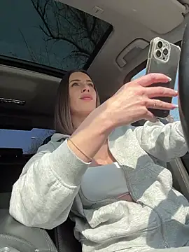  JessyRey  online show from March 17, 2026, 9:12 am