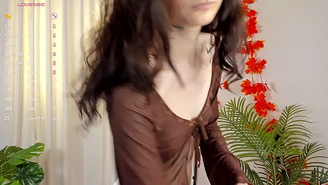 MilliMouse online show from October 25, 2025, 10:54 pm