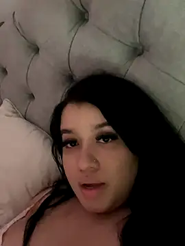 Aliciawhitee online show from October 7, 2025, 11:39 pm