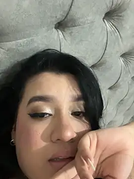 Aliciawhitee online show from September 9, 2025, 4:44 am