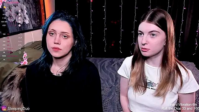 Threesomebabes online show from November 3, 2025, 1:04 pm