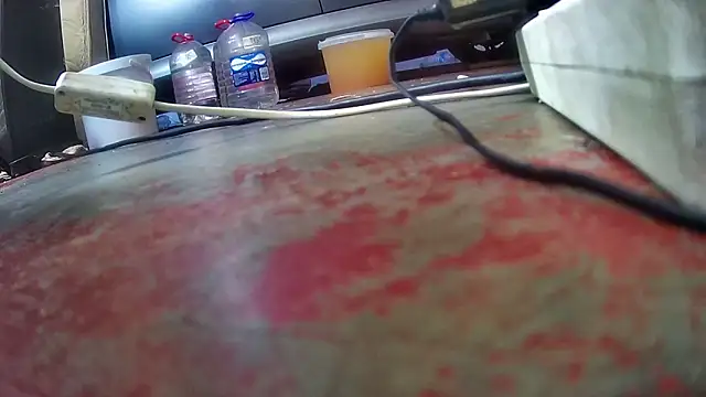 LoloQueen5 online show from April 2, 2026, 6:53 am