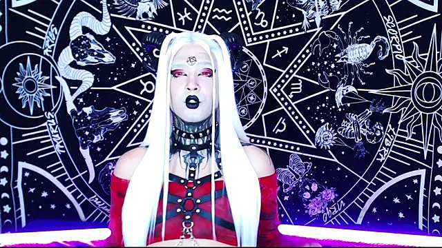 Snapshot of naomi_satan chatting on April 6, 2026, 10:33 pm naomi satan online show from April 6, 2026, 10:33 pm