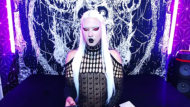 Snapshot of naomi_satan chatting on May 19, 2026, 11:56 pm naomi satan online show from May 19, 2026, 11:56 pm