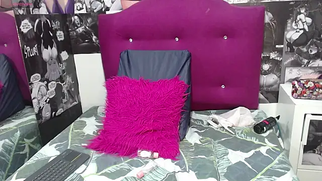 canela a73 online show from November 7, 2025, 6:01 pm