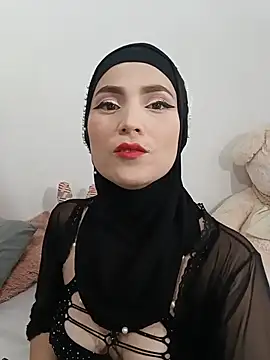 Snapshot of jamila_zair chatting on August 6, 2026, 2:56 pm jamila zair online show from August 6, 2026, 2:56 pm