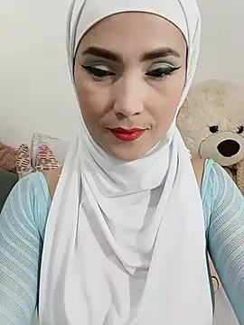 Snapshot of jamila_zair chatting on July 16, 2026, 3:20 pm jamila zair online show from July 16, 2026, 3:20 pm