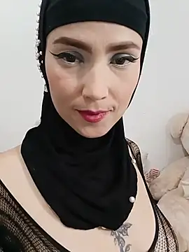 Snapshot of jamila_zair chatting on July 28, 2026, 2:13 pm jamila zair online show from July 28, 2026, 2:13 pm