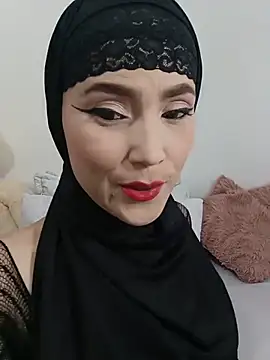 Snapshot of jamila_zair chatting on July 9, 2026, 2:16 pm jamila zair online show from July 9, 2026, 2:16 pm