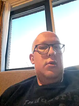 Snapshot of geilerd122 chatting on January 10, 2026, 4:13 pm geilerd122 online show from January 10, 2026, 4:13 pm