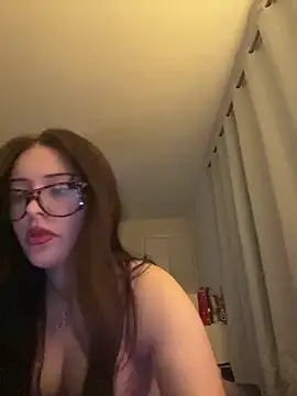 cherryrosealiee online show from January 31, 2026, 7:12 pm