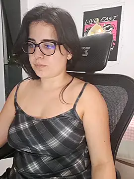 CutteGirl99 online show from September 25, 2025, 1:55 am