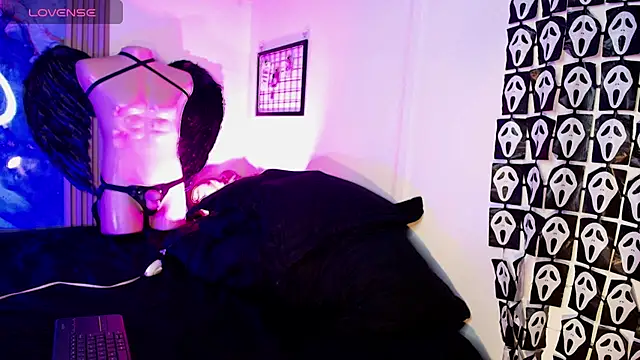 Valkiria 09 online show from October 24, 2025, 4:00 am