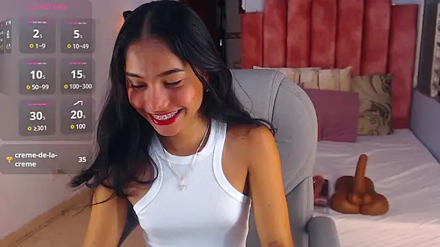 Milaa Star  online show from September 26, 2025, 4:19 am