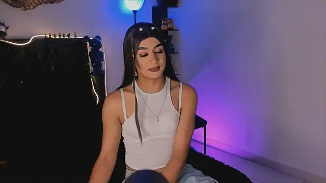 MadissonAbondax  online show from March 19, 2026, 8:20 pm