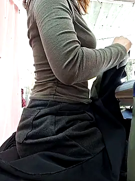 Snapshot of irina_hana chatting on February 3, 2026, 7:13 am irina hana online show from February 3, 2026, 7:13 am