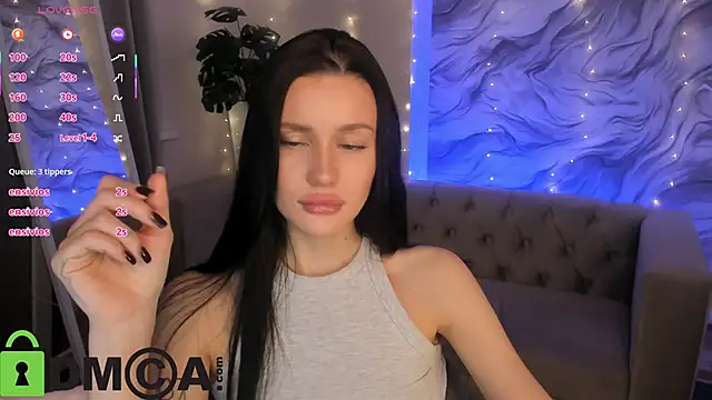 Snapshot of Aria_Mila chatting on January 19, 2026, 11:58 am Aria Mila online show from January 19, 2026, 11:58 am