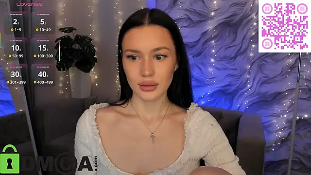 Aria Mila online show from January 14, 2026, 11:25 am