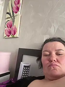 SunnyLeila2101 online show from April 1, 2026, 1:41 pm