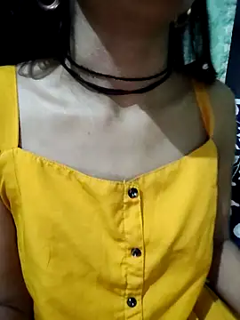 Snapshot of Crystil_love-21 chatting on October 12, 2025, 2:29 pm Crystil love-21 online show from October 12, 2025, 2:29 pm