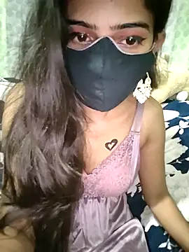 Snapshot of Crystil_love-21 chatting on September 23, 2025, 5:36 am Crystil love-21 online show from September 23, 2025, 5:36 am