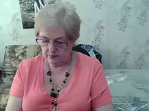 Renata62011 online show from June 2, 2026, 11:43 am