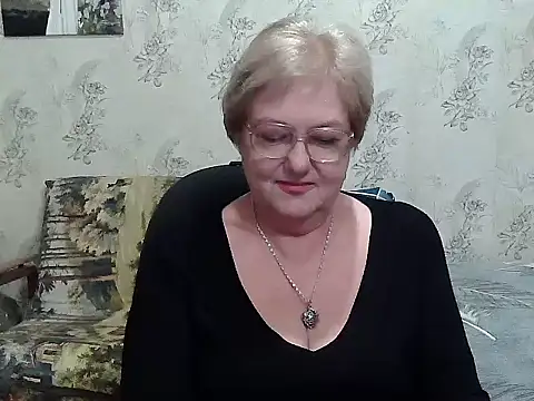 Renata62011 online show from October 28, 2025, 4:17 pm