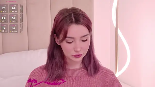 Nesolla online show from November 24, 2025, 1:22 pm